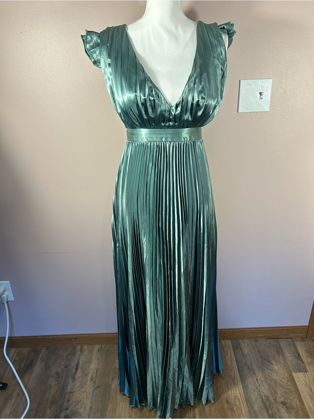 Lulu's Shimmering Teal Satin Pleated Maxi Dress